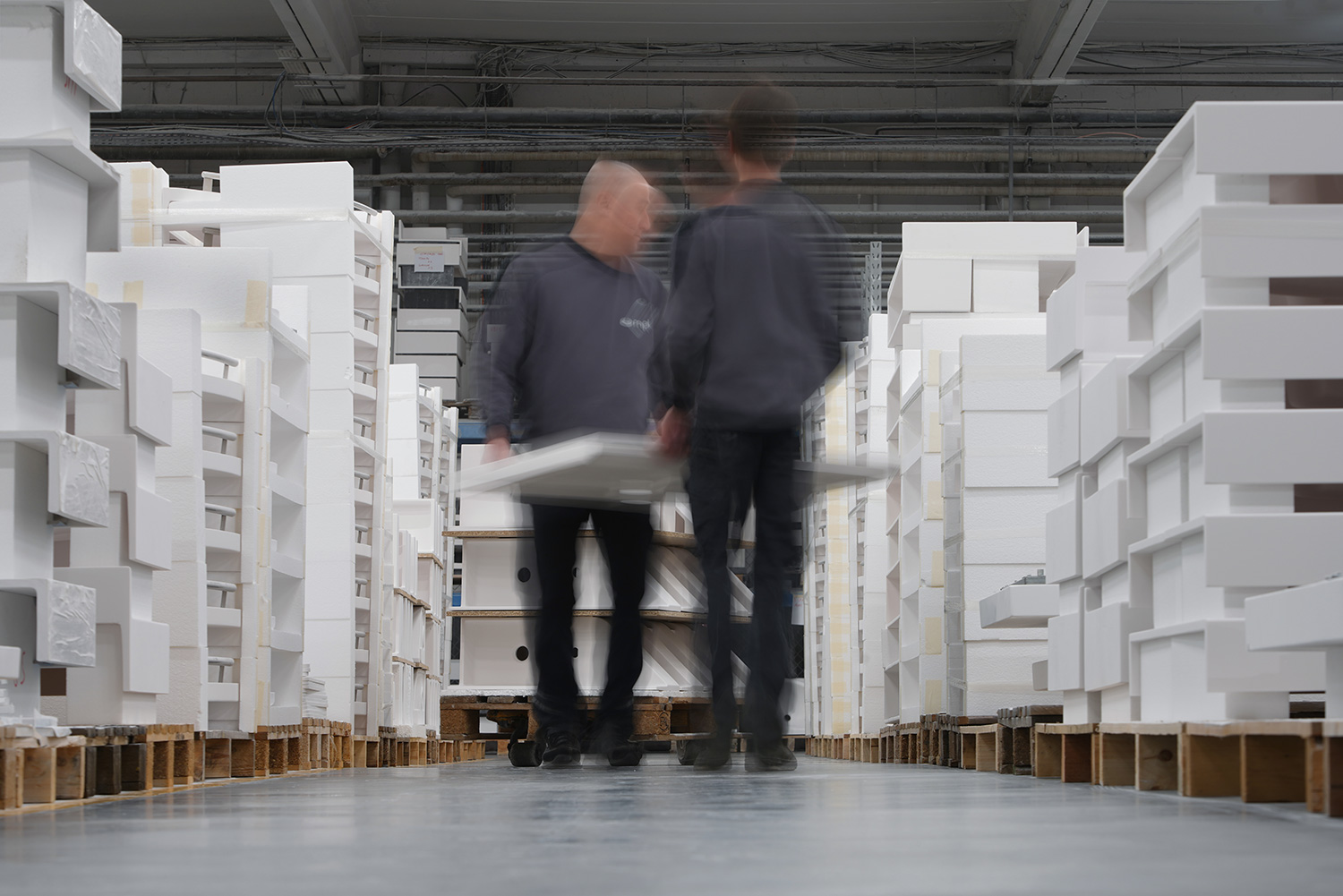 Production de lavabos, vasques, receveurs de douche, tablettes sanitaires sur Liège